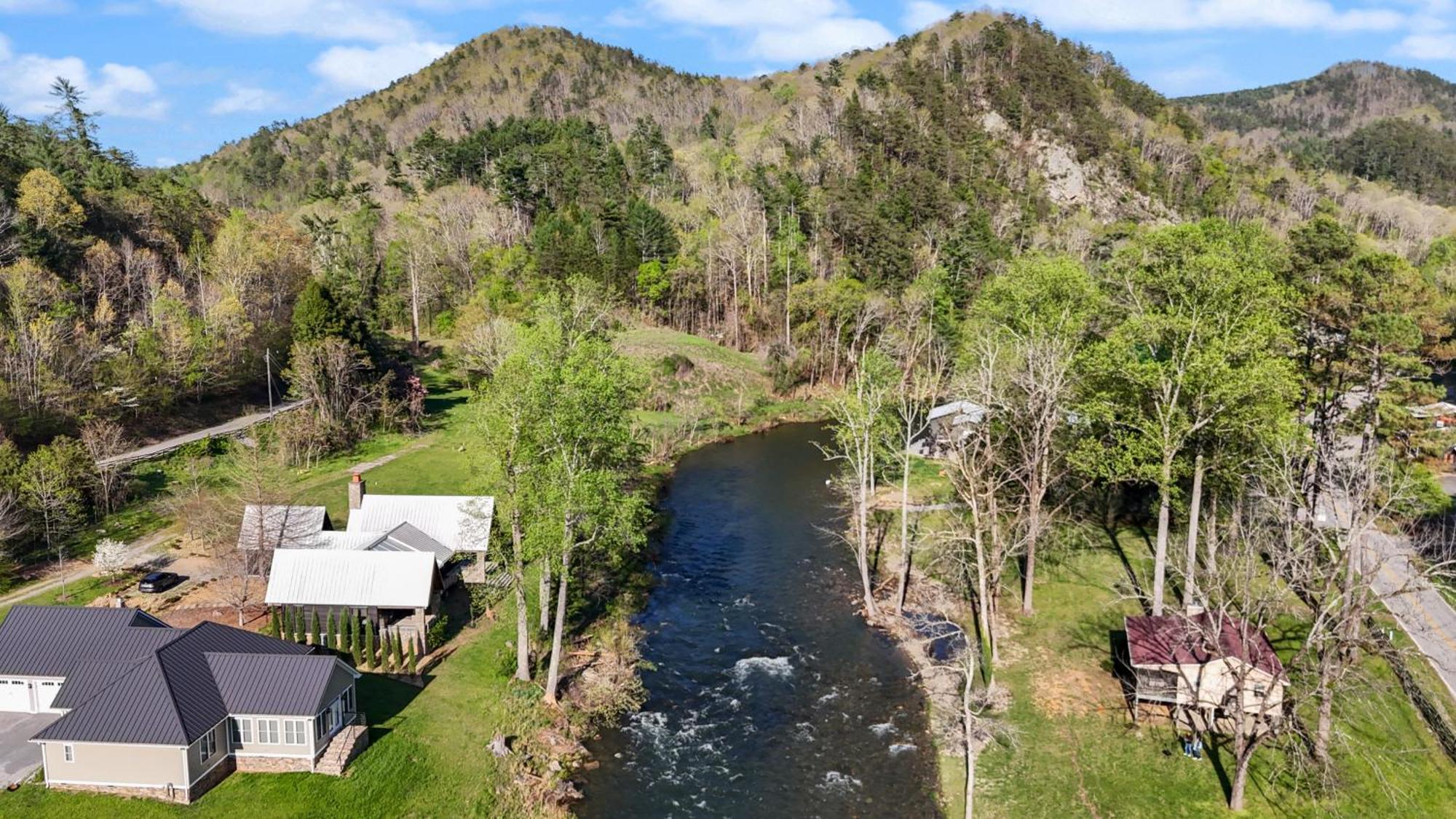 The Tellico Plains Inn And Event Venue Esterno foto